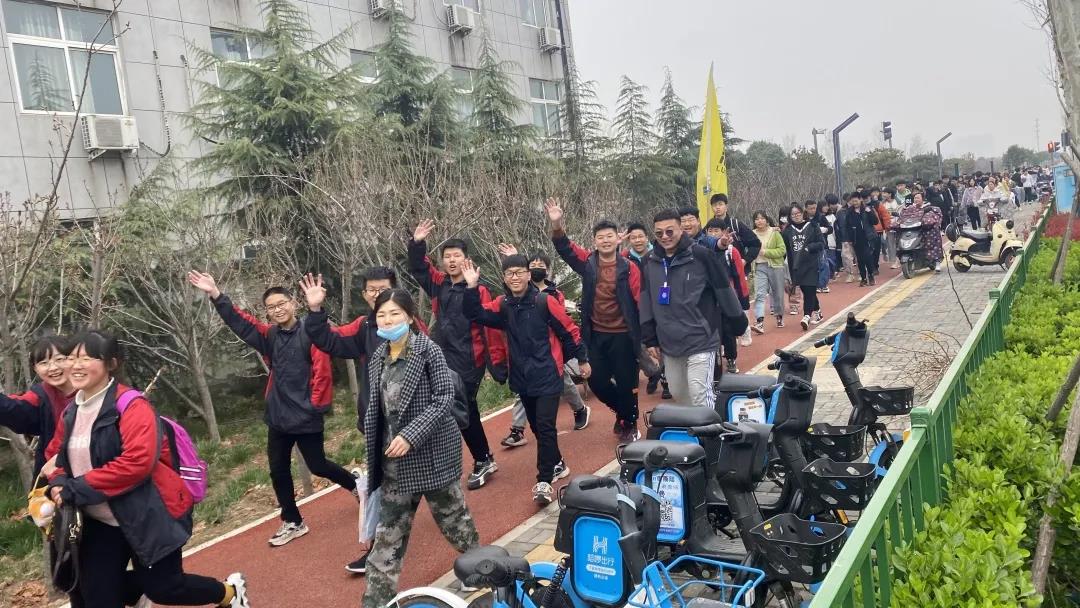 愛(ài)在春天 樂(lè)在自然 | 洛陽(yáng)復(fù)興學(xué)校2021年春游活動(dòng)