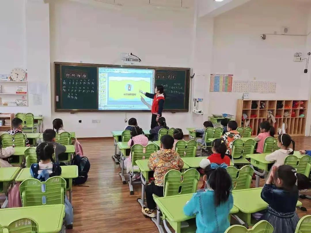 “消防安全，我們在行動”——復旦復興幼兒園消防安全演練