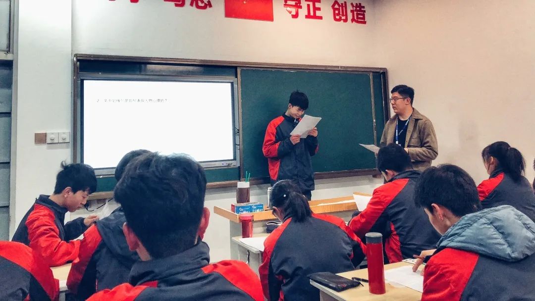 獎學(xué)金備齊，等你來復(fù)讀！——2022年中考“復(fù)讀沖刺班”報名啦！