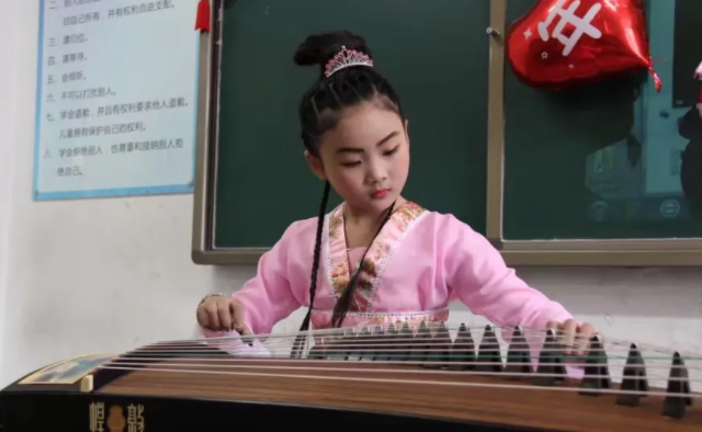 小學(xué)部丨“紅領(lǐng)巾”讀書吧（第三期：五二班 王金蓉））